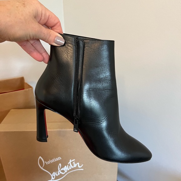 Christian Louboutin black high heel booties - Picture 4 of 8